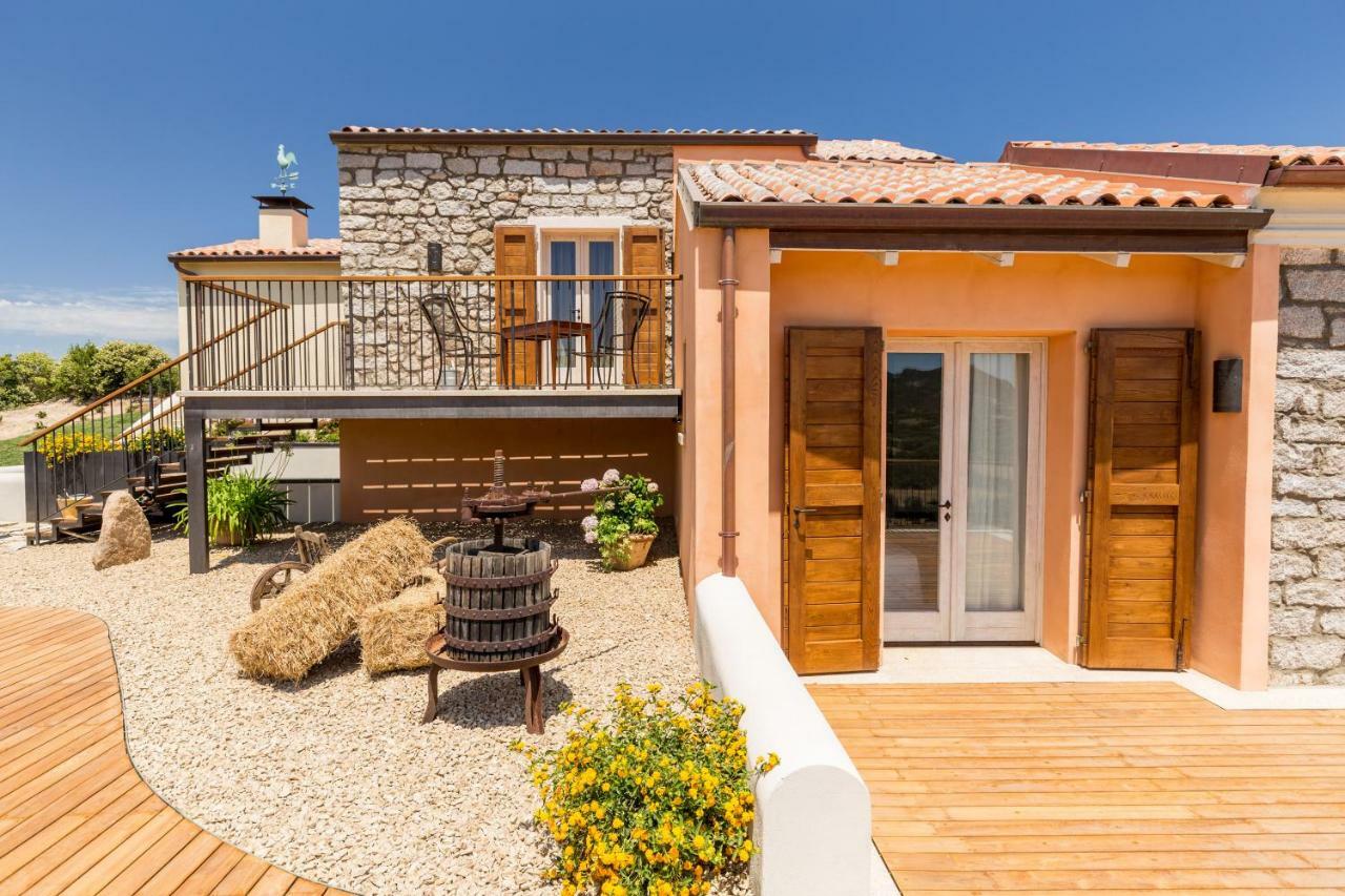 Tenuta Petra Bianca Palau Bagian luar foto