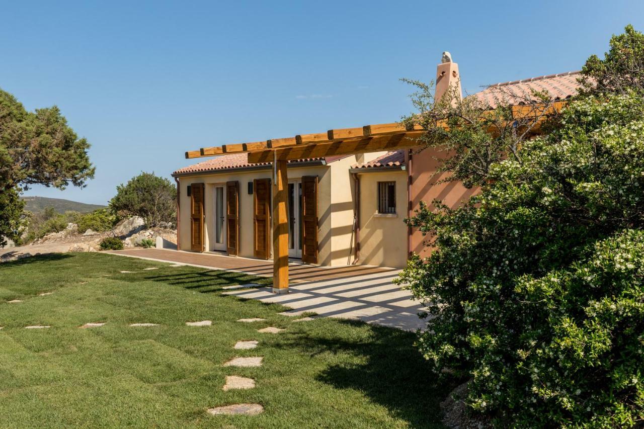 Tenuta Petra Bianca Palau Bagian luar foto