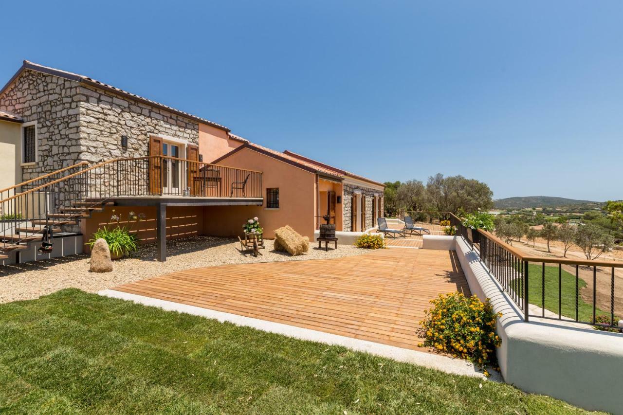 Tenuta Petra Bianca Palau Bagian luar foto