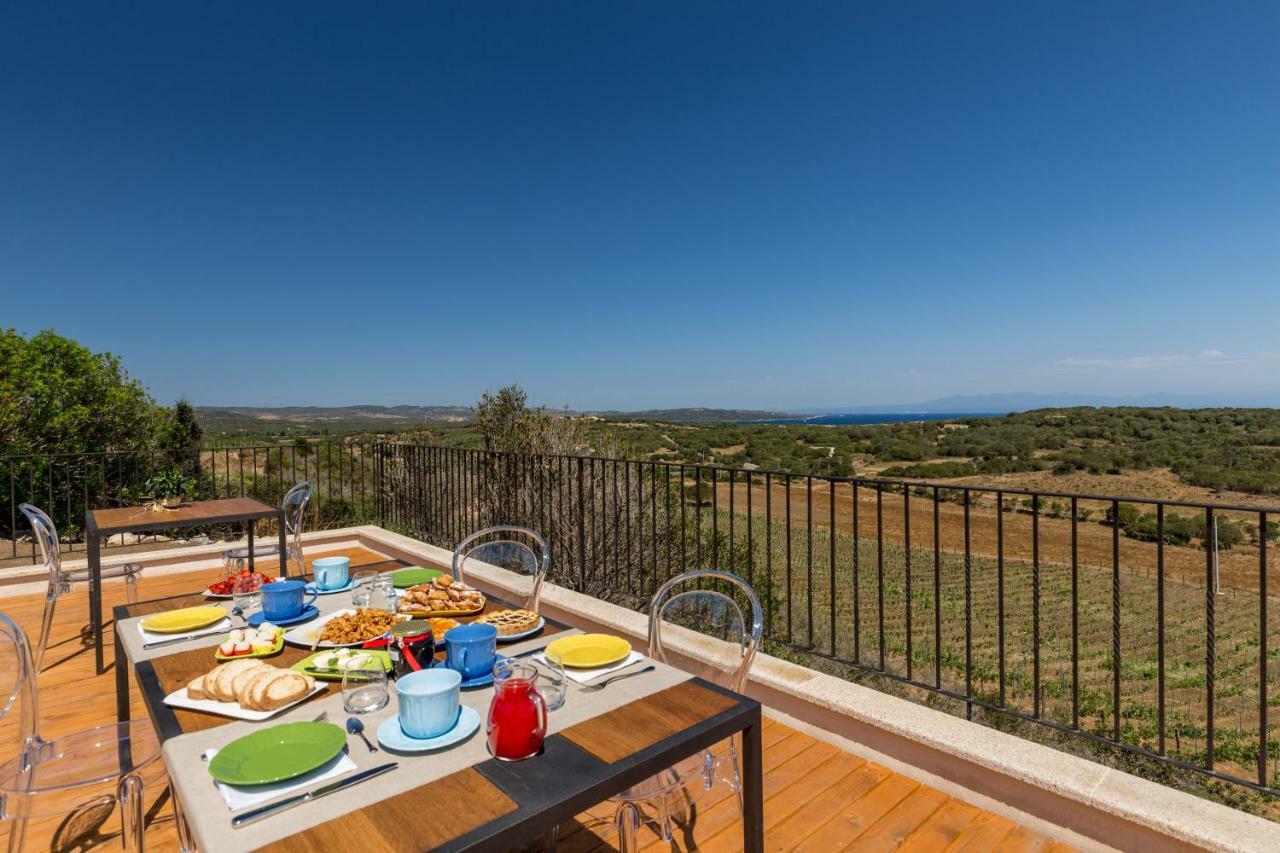 Tenuta Petra Bianca Palau Bagian luar foto