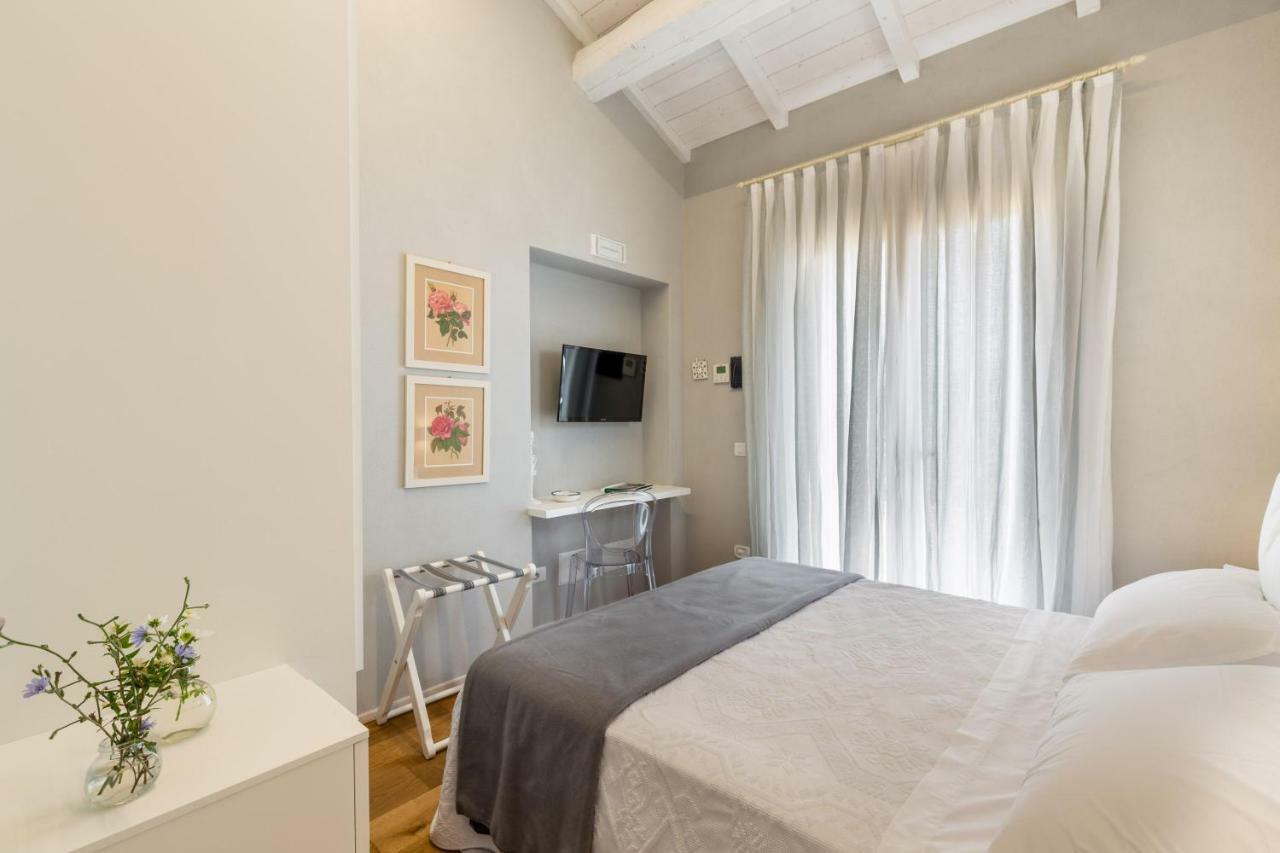 Tenuta Petra Bianca Palau Bagian luar foto